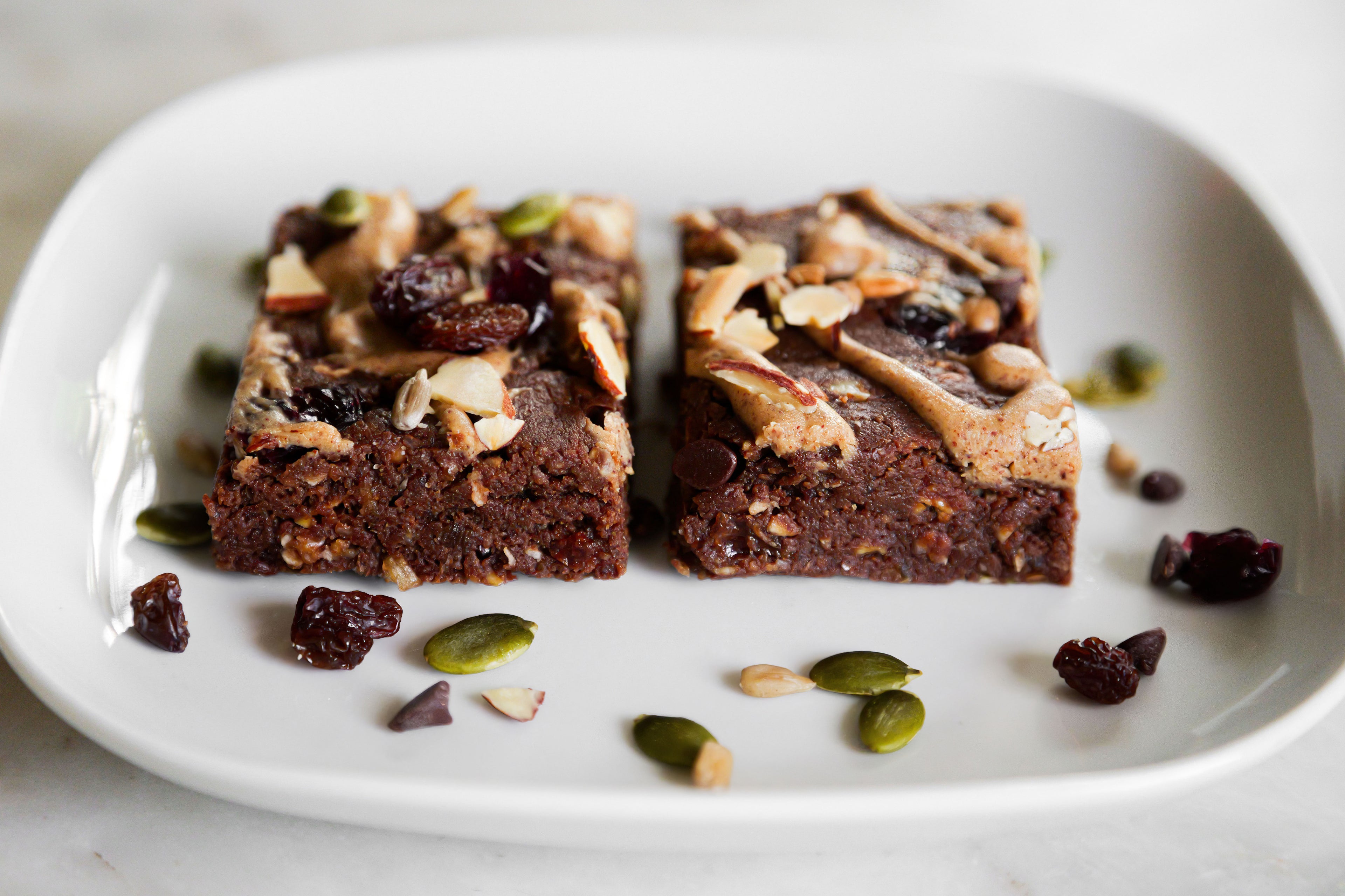 Vegan trail mix protein bars in Des Moines, Iowa